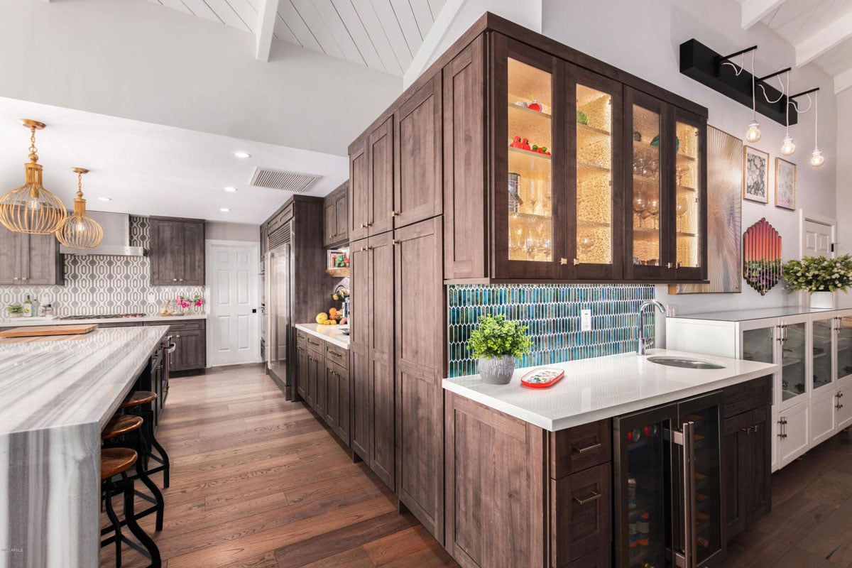 McDowell-Ranch-Kitchen-with-a-Modern-Twist-Corner-Cabinetry