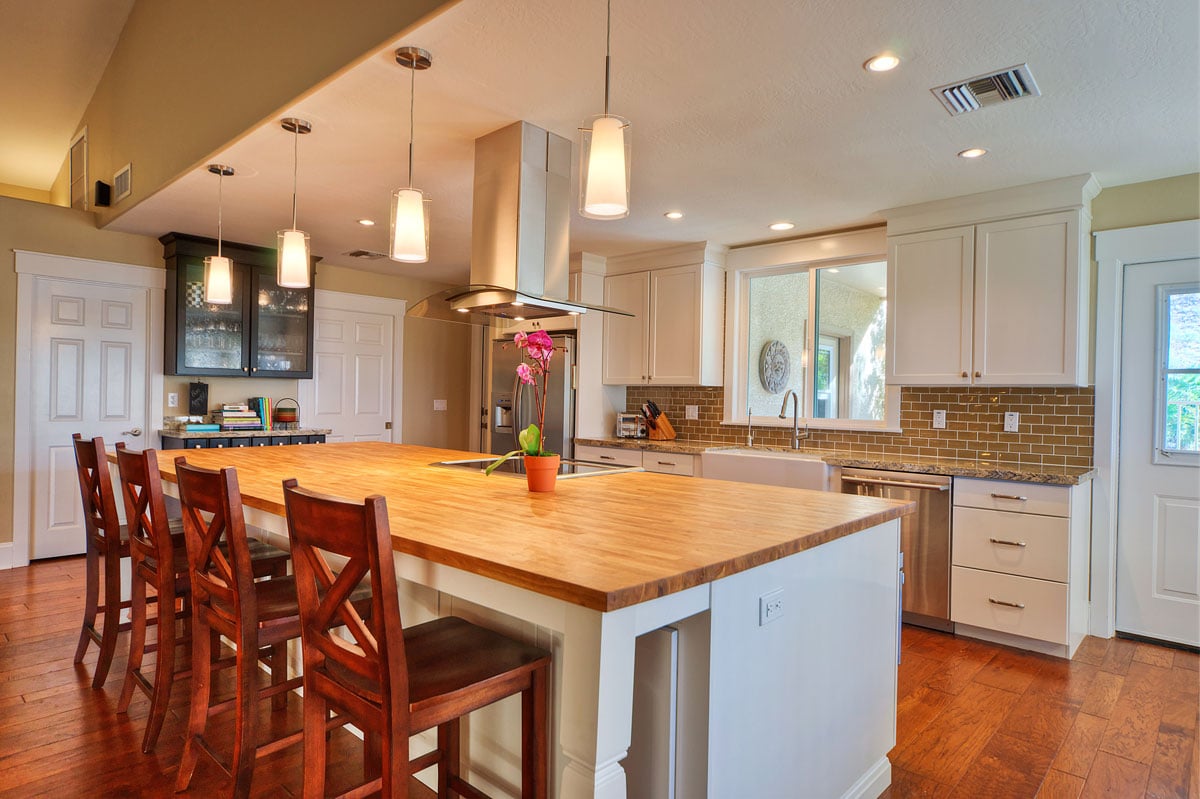 North-Central-Phoenix-Mordern-Farmhouse-Kitchen-Right-Angle-View