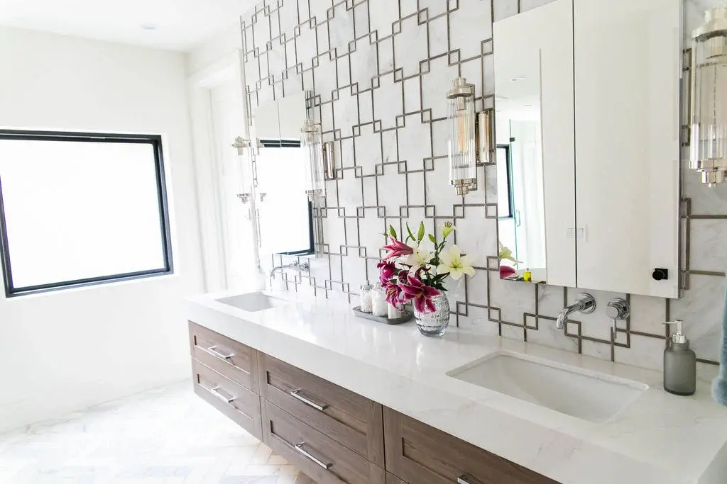 McCormick-Ranch-Marble-Bath-White-Countertops